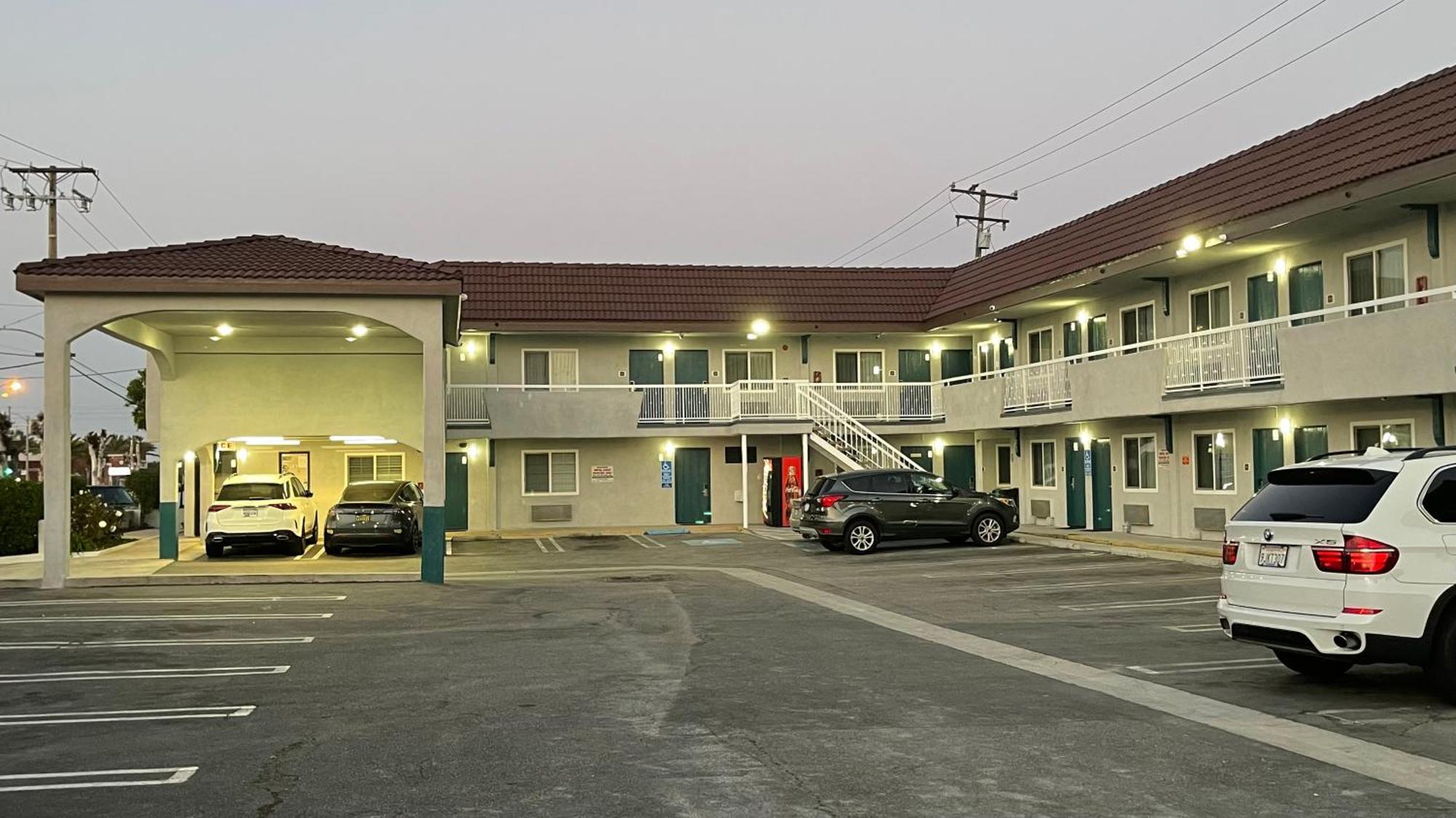 El Segundo Inn Хоуторн Экстерьер фото